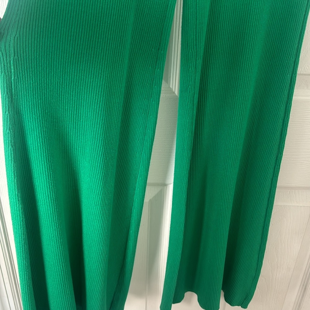 2 Piece Pant Set - Picture 3 of 5